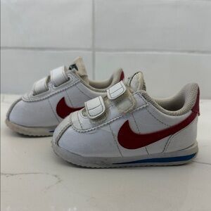 Nike Kids White and Red Velcro Sneakers